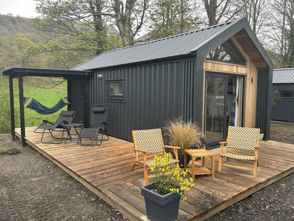 Retreat Pod
